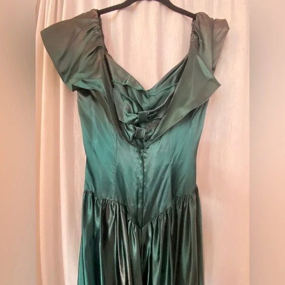Emerald Green Mt. ladies Garment Vintage Bow Dress Made in USA Size 12 - Picture 5 of 7